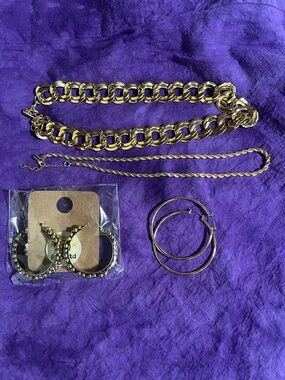 Gold jewelry lot 4 pieces